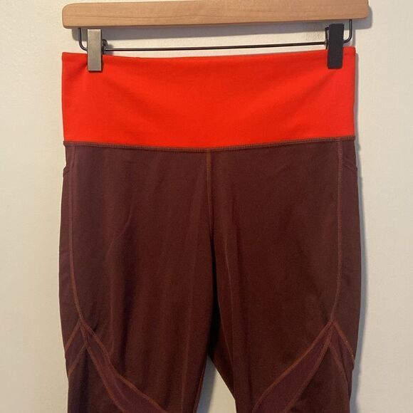 Athleta Red Orange & Maroon Tenacity 7/8 Tights Size Medium - Picture 2 of 9